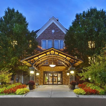 Staybridge Suites Detroit-Utica By Ihg Esterno foto
