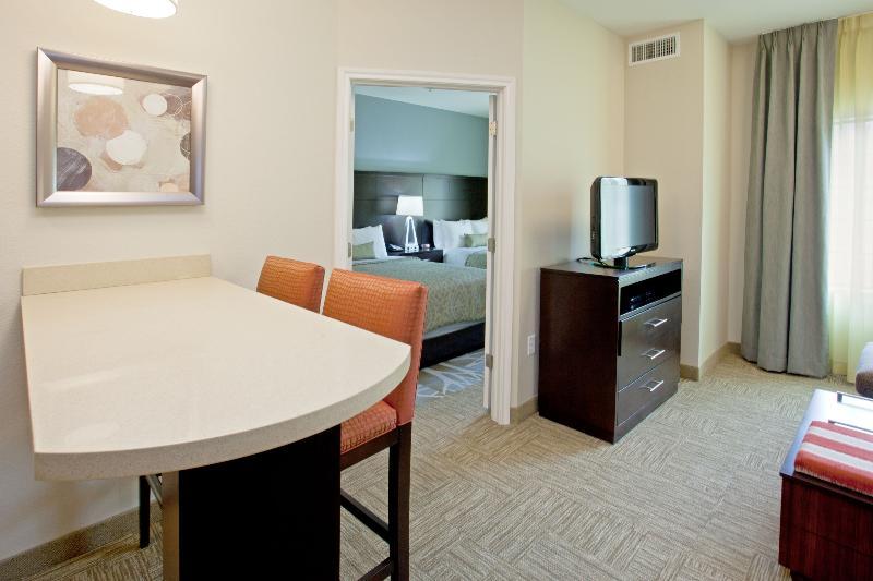 Staybridge Suites Detroit-Utica By Ihg Esterno foto