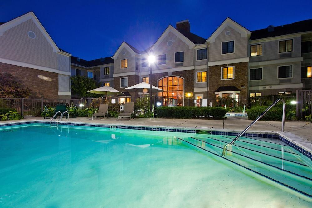 Staybridge Suites Detroit-Utica By Ihg Esterno foto