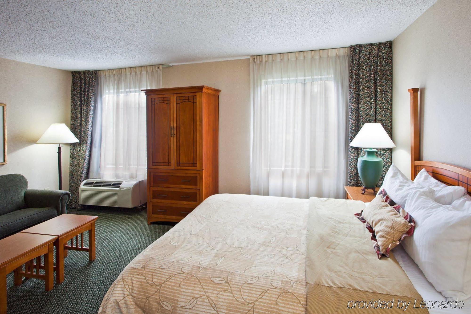 Staybridge Suites Detroit-Utica By Ihg Camera foto