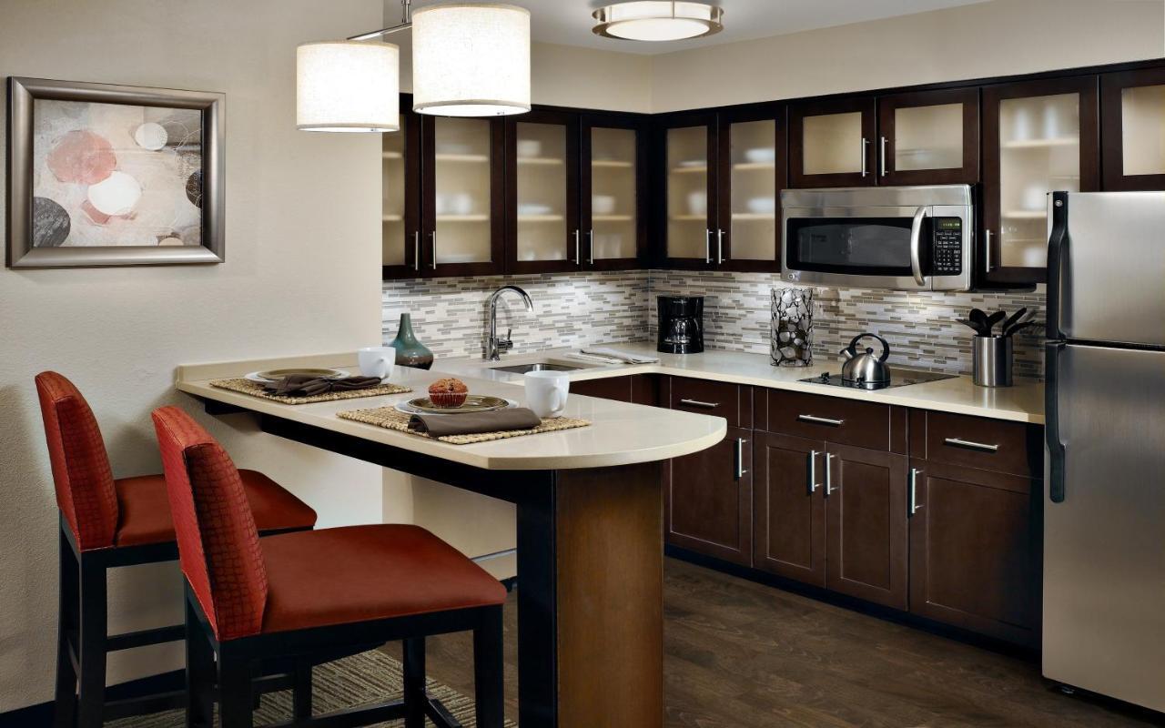 Staybridge Suites Detroit-Utica By Ihg Esterno foto