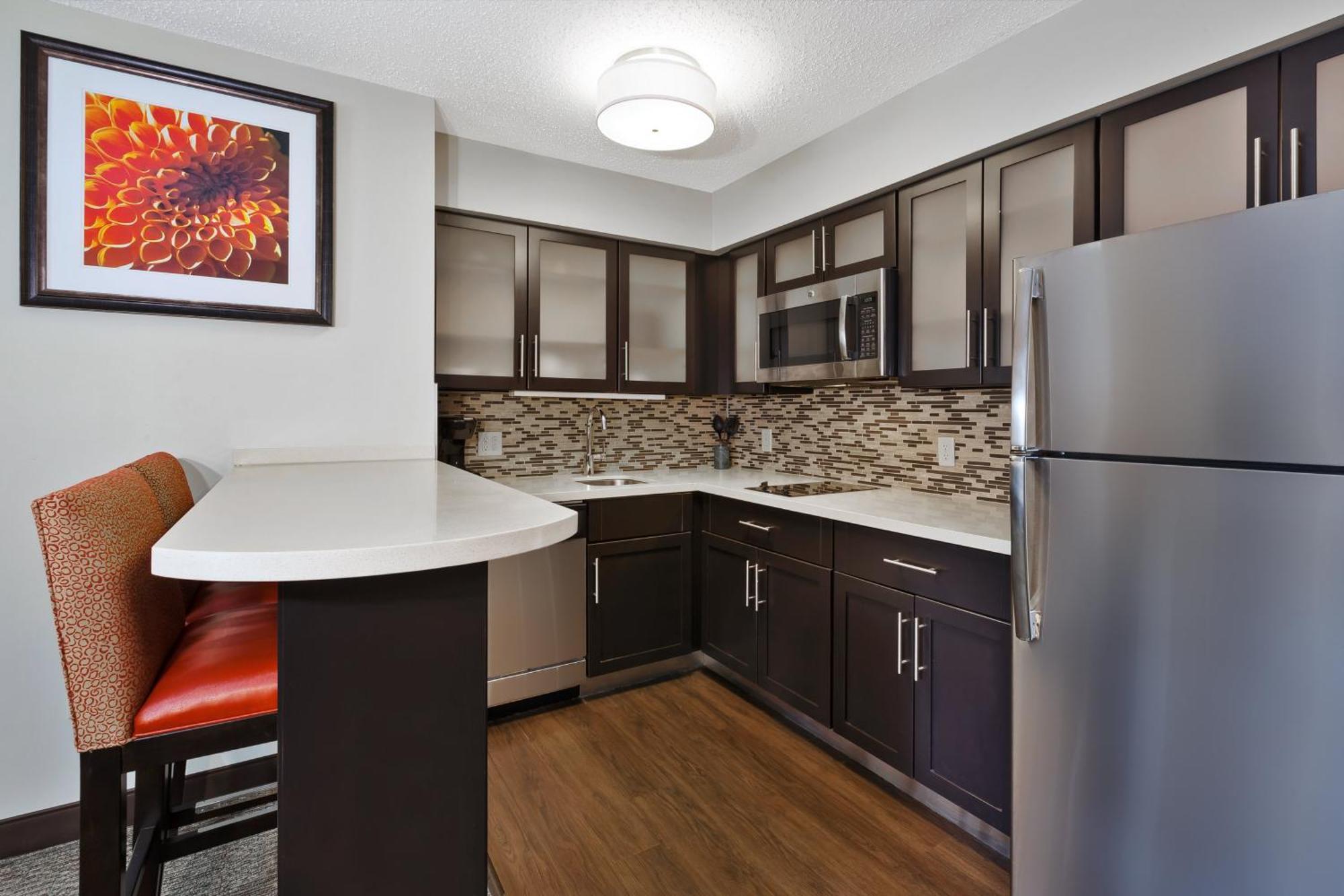 Staybridge Suites Detroit-Utica By Ihg Esterno foto